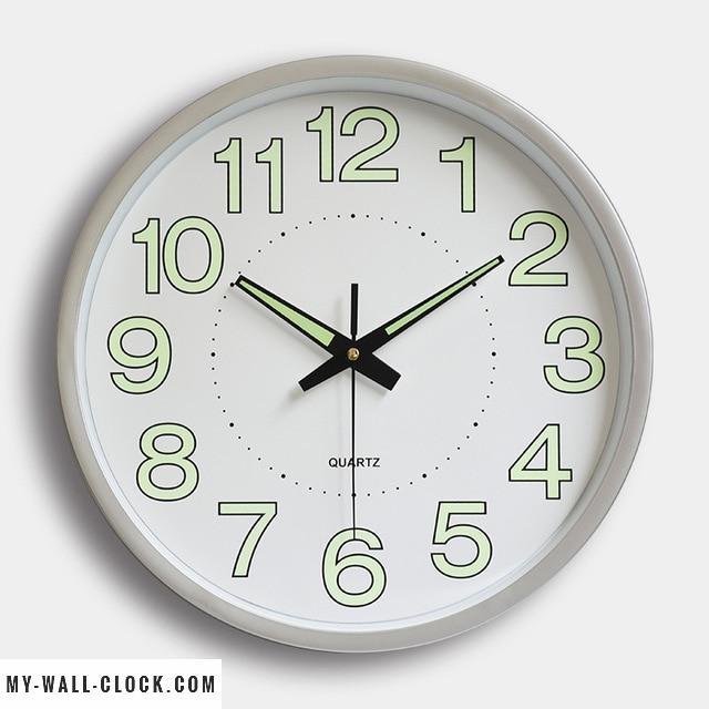 Luminous Clock Shiny Metal My Wall Clock